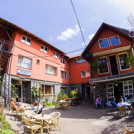 Pensiunea Eden Sinaia Ngoại thất bức ảnh