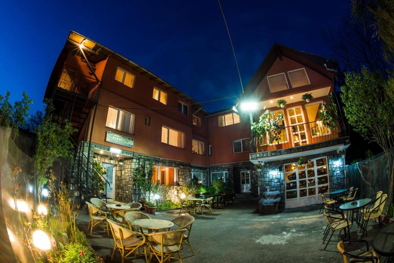 Pensiunea Eden Hotel Sinaia Ngoại thất bức ảnh